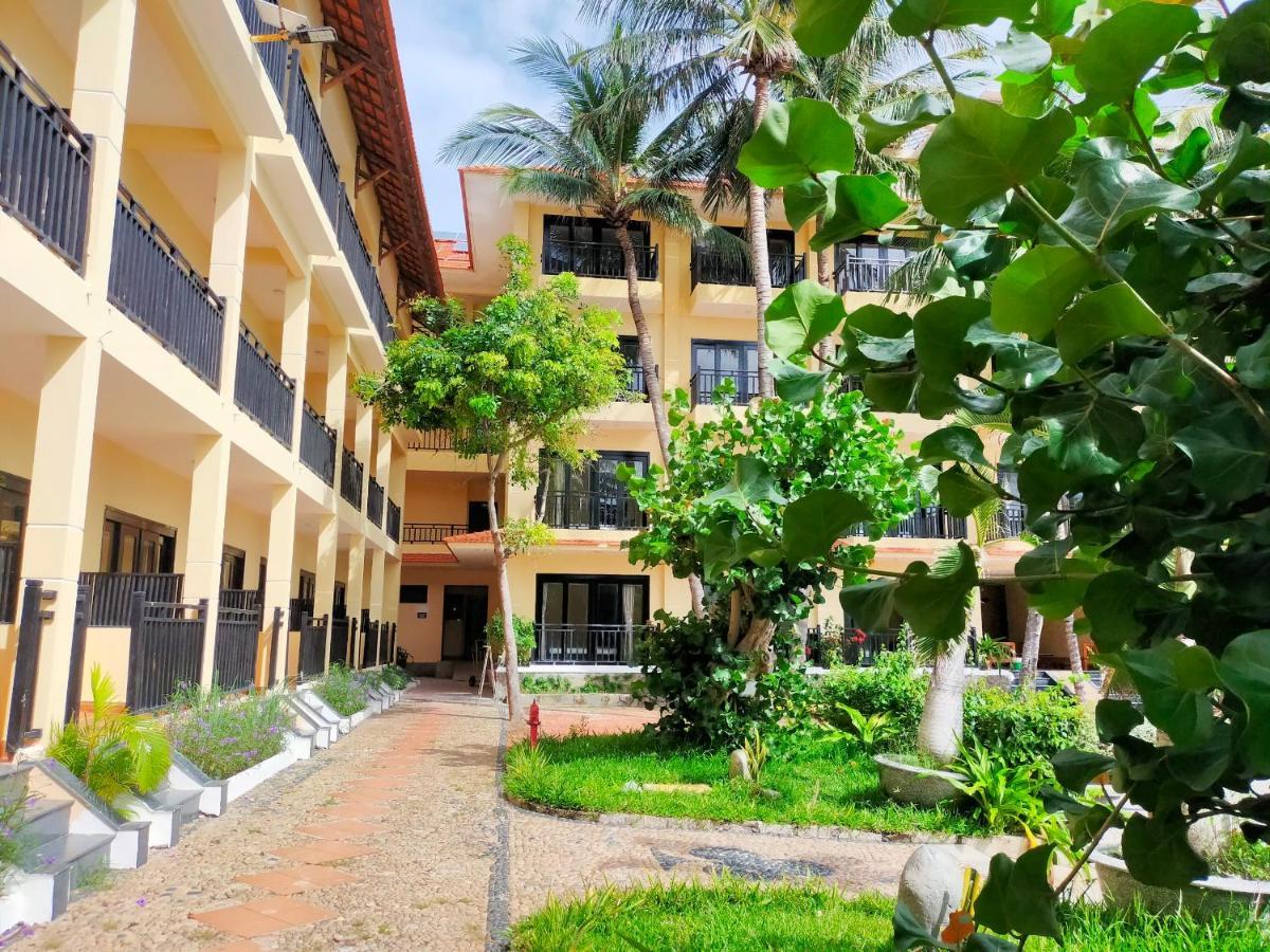 Hon Rom Central Beach Resort Mũi Né Extérieur photo